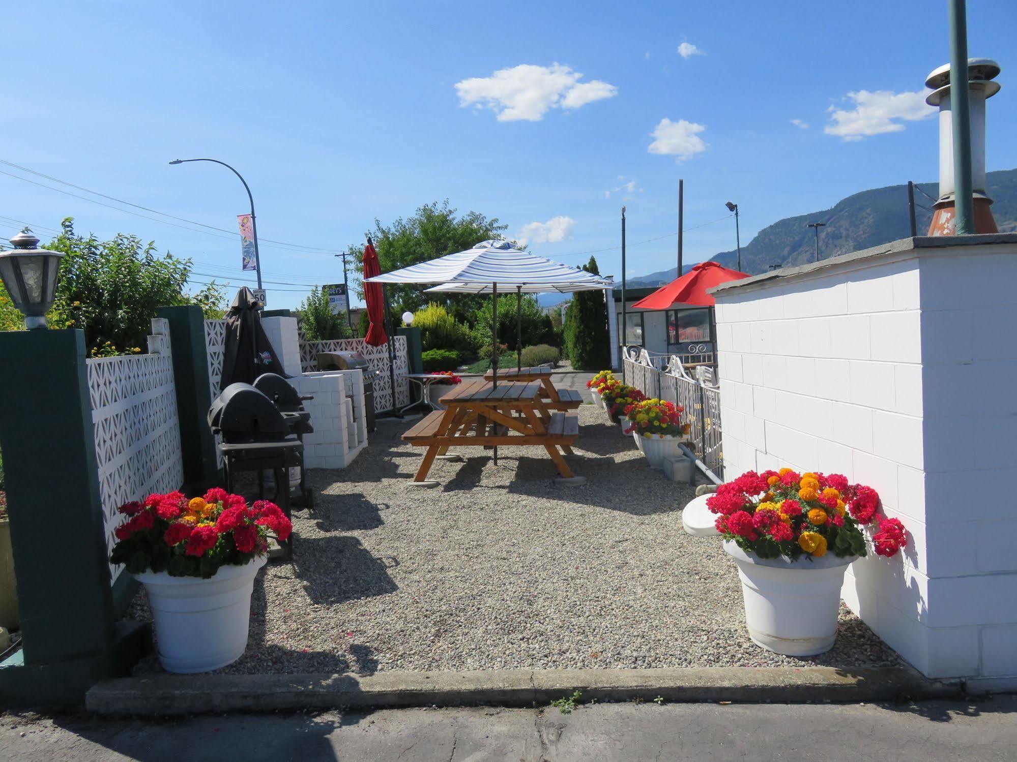 Flamingo Motel Penticton Exteriör bild
